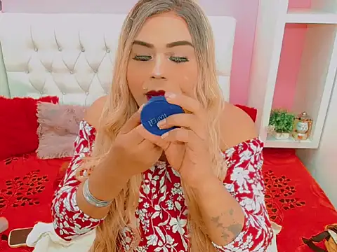 Snapshot of macgenta_drackk chatting on 21, 4, 2026 macgenta drackk online show from 21, 4, 2026