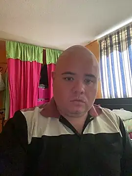 Snapshot of Chimbo-1996 chatting on 9, 4, 2026 Chimbo-1996 online show from 9, 4, 2026