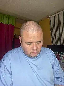 Snapshot of Chimbo-1996 chatting on 17, 4, 2026 Chimbo-1996 online show from 17, 4, 2026