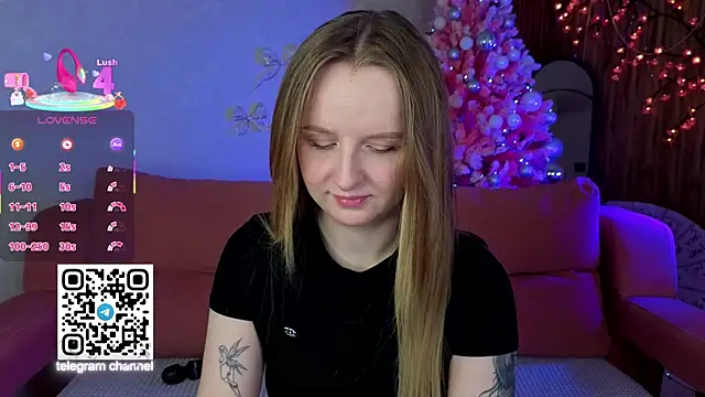 Snapshot of Rina_Panic chatting on 6, 1, 2026 Rina Panic online show from 6, 1, 2026