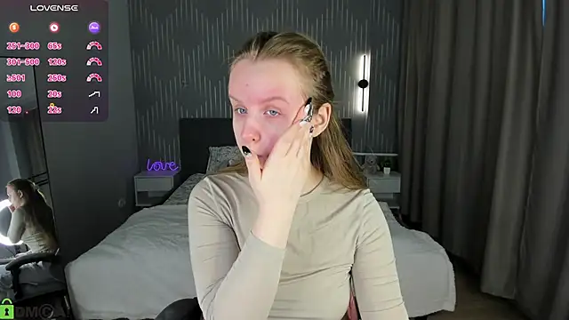 Snapshot of Rina_Panic chatting on 28, 3, 2026 Rina Panic online show from 28, 3, 2026