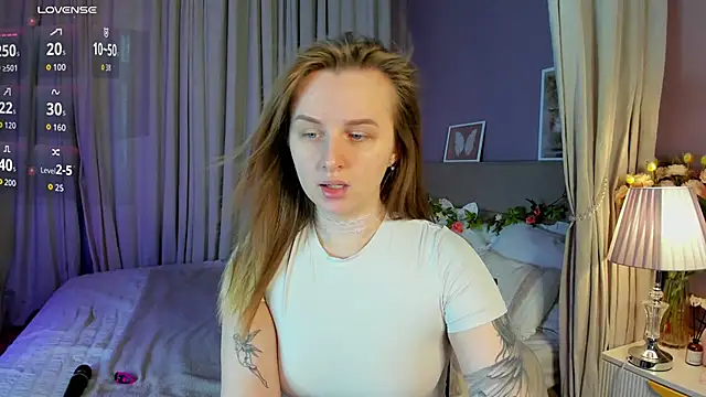 Snapshot of Rina_Panic chatting on 11, 4, 2026 Rina Panic online show from 11, 4, 2026