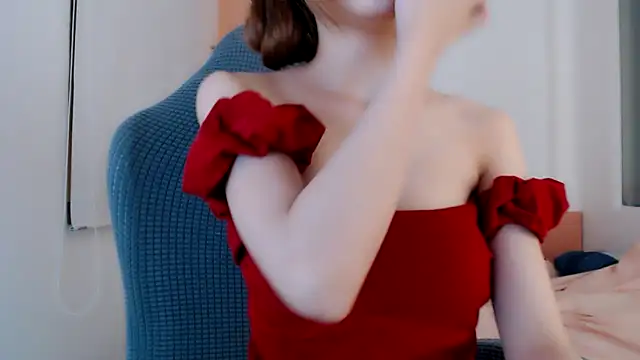 Snapshot of Cam-Ly chatting on 12, 4, 2026 Cam-Ly online show from 12, 4, 2026