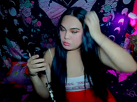 YourThicc bella online show from 17, 5, 2026