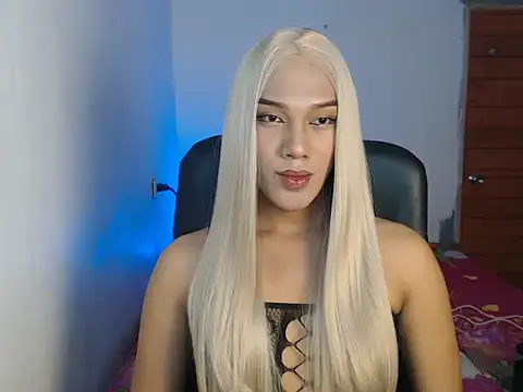 Snapshot of miss_venus11 chatting on 11, 11, 2025 miss venus11 online show from 11, 11, 2025