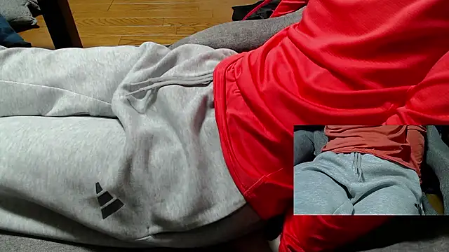 Snapshot of Yasu2000 chatting on 13, 3, 2026 Yasu2000 online show from 13, 3, 2026