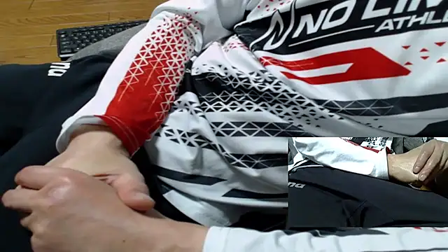 Snapshot of Yasu2000 chatting on 22, 3, 2026 Yasu2000 online show from 22, 3, 2026