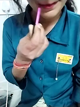 Snapshot of Kittu-rani66 chatting on 28, 9, 2025 Kittu-rani66 online show from 28, 9, 2025