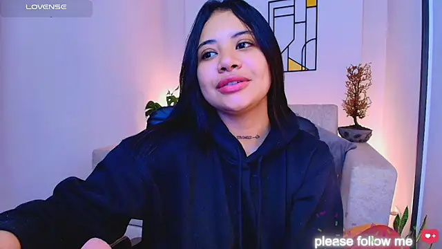 nicemiiaa7  online show from 28, 2, 2026