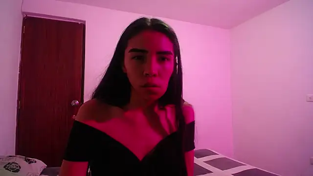 Candy Grey28 online show from 20, 10, 2025