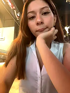 Snapshot of Melody-baby chatting on 3, 12, 2025 Melody-baby online show from 3, 12, 2025