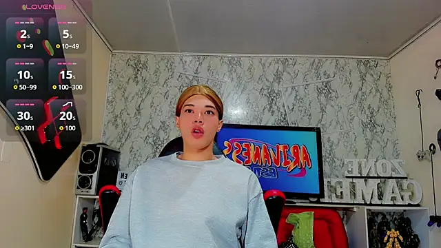 Madison Mujica online show from 30, 9, 2025