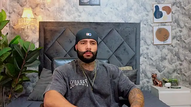 Apolo rousse1 online show from 5, 11, 2025