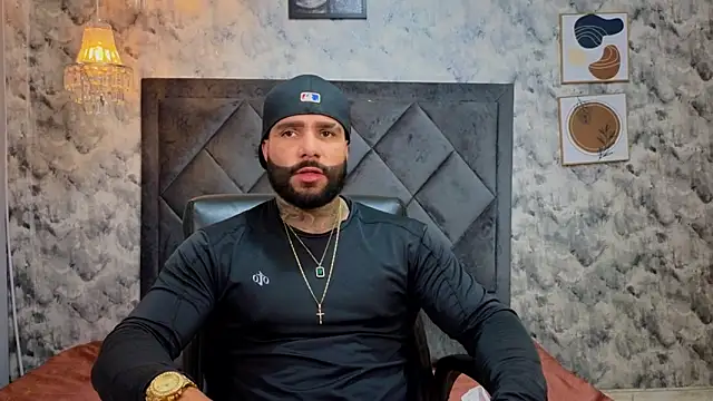 Apolo rousse1 online show from 23, 11, 2025