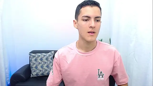 Matiius18 online show from 17, 12, 2025