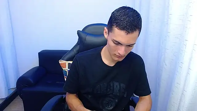 Snapshot of Matiius18 chatting on 10, 2, 2026 Matiius18 online show from 10, 2, 2026