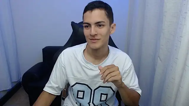 Snapshot of Matiius18 chatting on 23, 2, 2026 Matiius18 online show from 23, 2, 2026