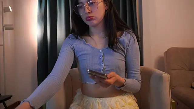 Snapshot of Auralea chatting on 21, 3, 2026 Auralea online show from 21, 3, 2026