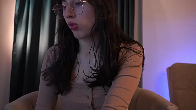 Snapshot of Auralea chatting on 27, 3, 2026 Auralea online show from 27, 3, 2026