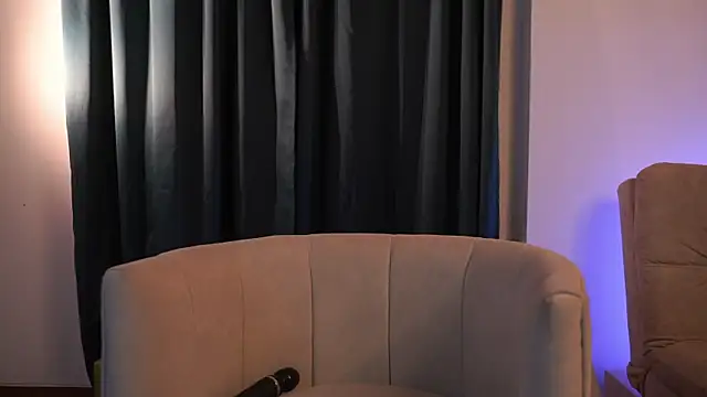 Snapshot of Auralea chatting on 29, 3, 2026 Auralea online show from 29, 3, 2026