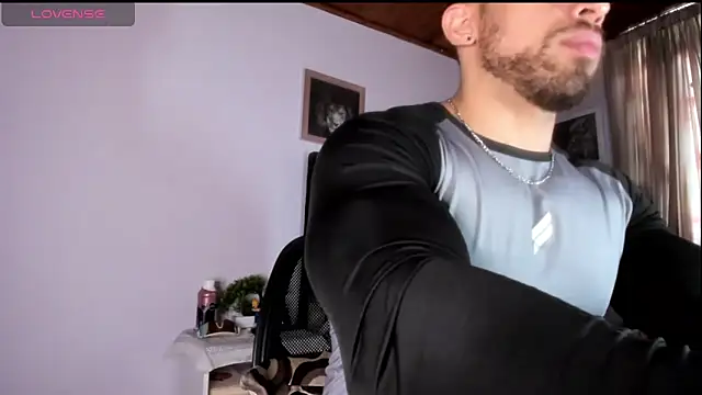 Snapshot of mason_fit chatting on 25, 3, 2026 mason fit online show from 25, 3, 2026