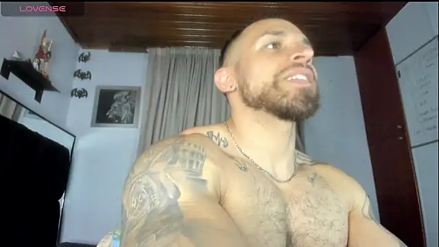 Snapshot of mason_fit chatting on 10, 4, 2026 mason fit online show from 10, 4, 2026