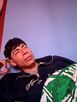 Snapshot of Rolito69 chatting on 3, 11, 2025 Rolito69 online show from 3, 11, 2025