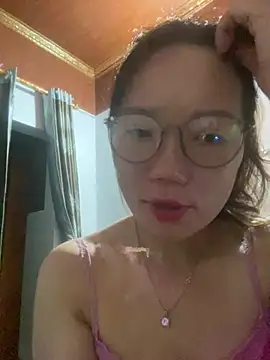 Snapshot of tttan1 chatting on 9, 7, 2026 tttan1 online show from 9, 7, 2026