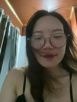 Snapshot of tttan1 chatting on 15, 7, 2026 tttan1 online show from 15, 7, 2026