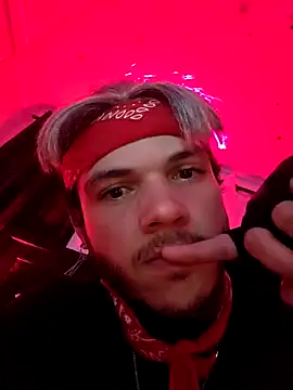 Snapshot of _Das98_ chatting on 15, 4, 2026 Das98 online show from 15, 4, 2026