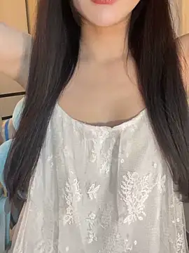 Snapshot of Dior_baby chatting on 27, 2, 2026 Dior baby online show from 27, 2, 2026