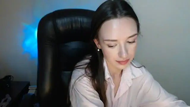 Snapshot of BonnieX_ chatting on 6, 5, 2026 BonnieX online show from 6, 5, 2026