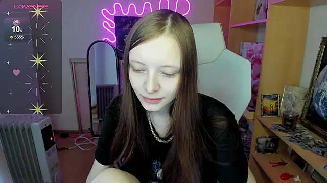 AliceHaris online show from 22, 11, 2025