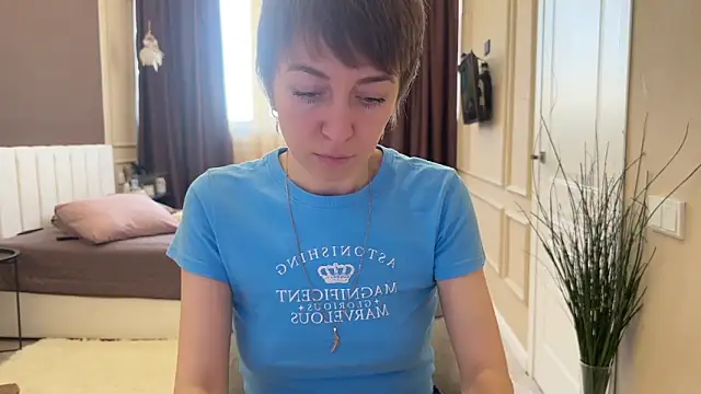 daniellia  online show from 18, 1, 2026