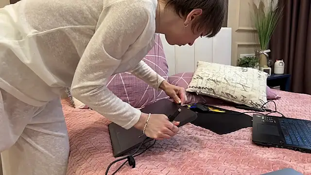 Snapshot of daniellia_ chatting on 31, 3, 2026 daniellia online show from 31, 3, 2026