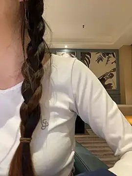 Snapshot of MengMeng0515 chatting on 10, 3, 2026 MengMeng0515 online show from 10, 3, 2026