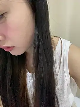 Snapshot of MengMeng0515 chatting on 14, 4, 2026 MengMeng0515 online show from 14, 4, 2026