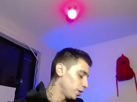 Snapshot of xalejo_max chatting on 31, 10, 2025 xalejo max online show from 31, 10, 2025