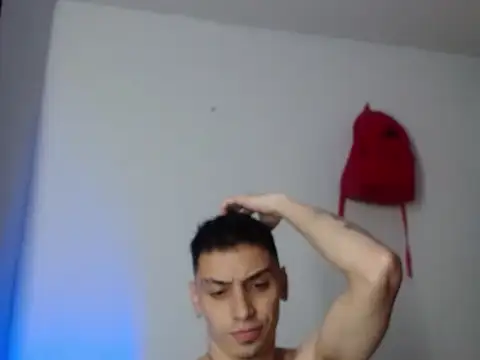 Snapshot of xalejo_max chatting on 7, 11, 2025 xalejo max online show from 7, 11, 2025