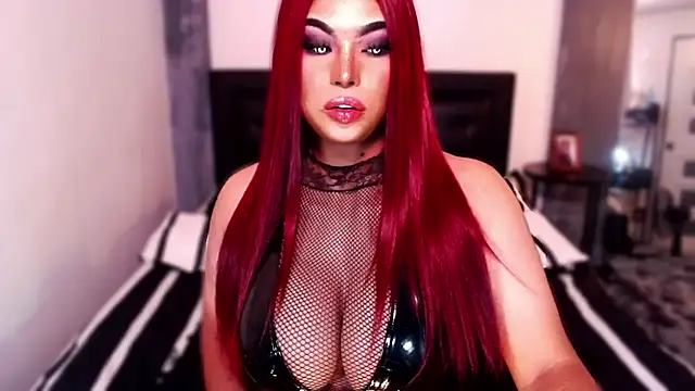 xTrixieMae online show from 30, 9, 2025