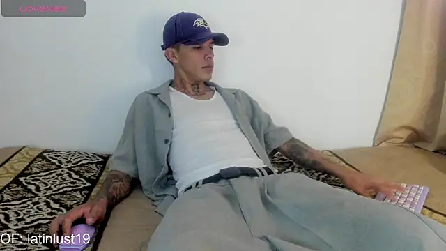Snapshot of Savajelust chatting on 22, 4, 2026 Savajelust online show from 22, 4, 2026