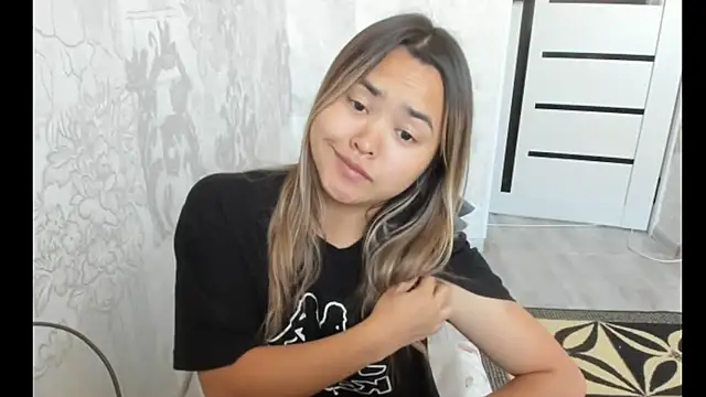 saika blush online show from 2, 11, 2025