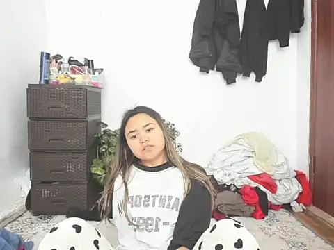 saika blush online show from 20, 4, 2026