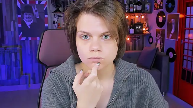 EllieMurler online show from 25, 9, 2025