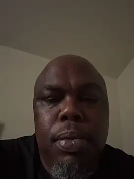 Snapshot of devon3421 chatting on 2, 2, 2026 devon3421 online show from 2, 2, 2026