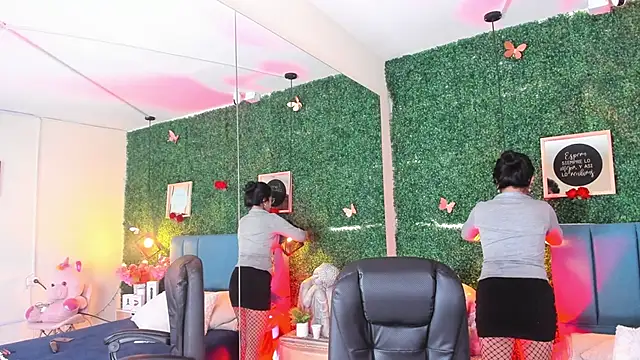 Linagh  online show from 1, 12, 2025