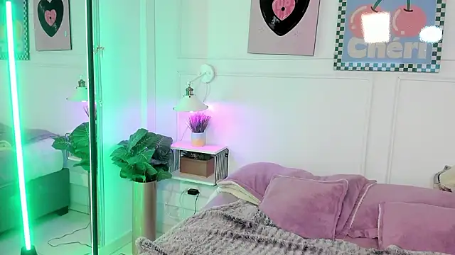 Snapshot of Zoe_Lynch_ chatting on 13, 3, 2026 Zoe Lynch online show from 13, 3, 2026