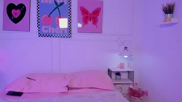 Snapshot of Zoe_Lynch_ chatting on 3, 4, 2026 Zoe Lynch online show from 3, 4, 2026