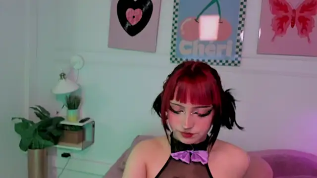 Snapshot of Zoe_Lynch_ chatting on 14, 4, 2026 Zoe Lynch online show from 14, 4, 2026