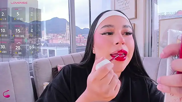 Snapshot of Zoey_thompson chatting on 18, 9, 2025 Zoey thompson online show from 18, 9, 2025